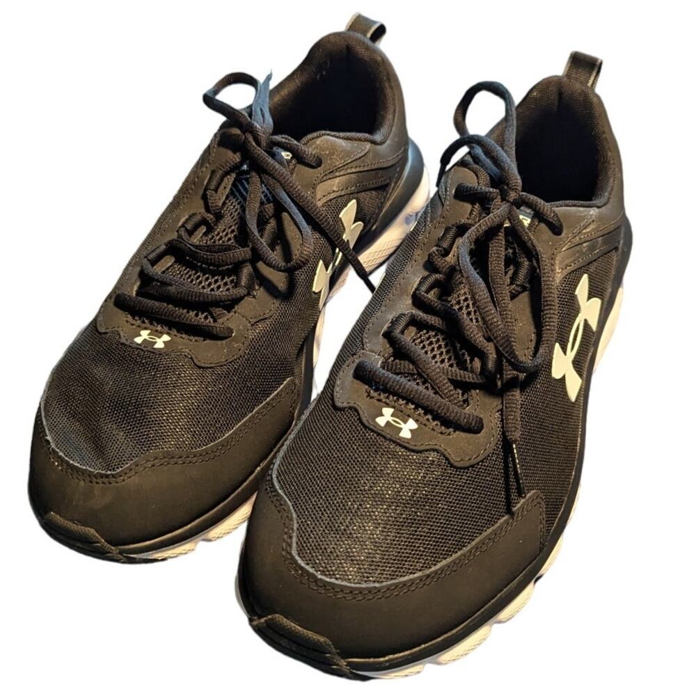Under Armour Men's Size 11 Charged Assert 9 Sneaker Athletic Running Shoes Black